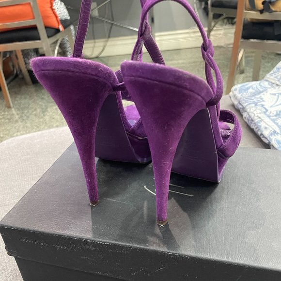 Yves Saint Laurent Rive Gauche, size 8.5 , Platform size: 1.5 - Picture 3 of 10